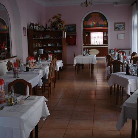 Hotel Mignon Alassio Esterno foto