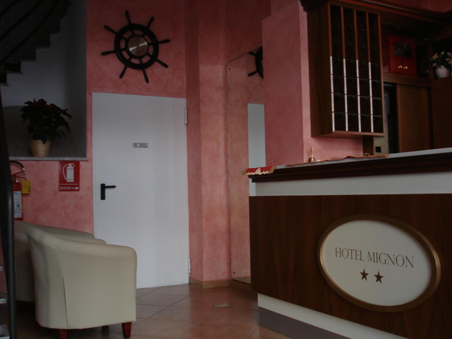 Hotel Mignon Alassio Esterno foto