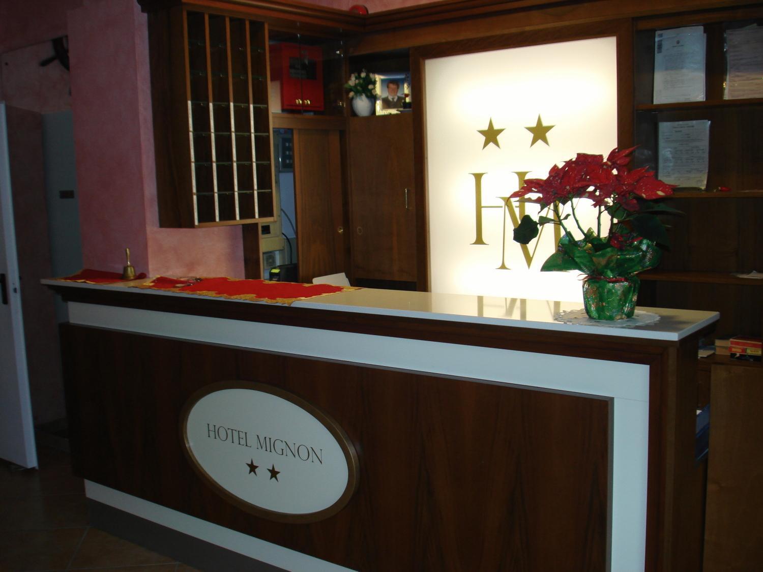Hotel Mignon Alassio Esterno foto