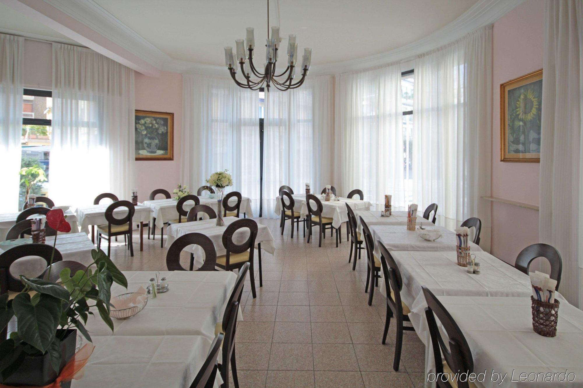 Hotel Mignon Alassio Esterno foto
