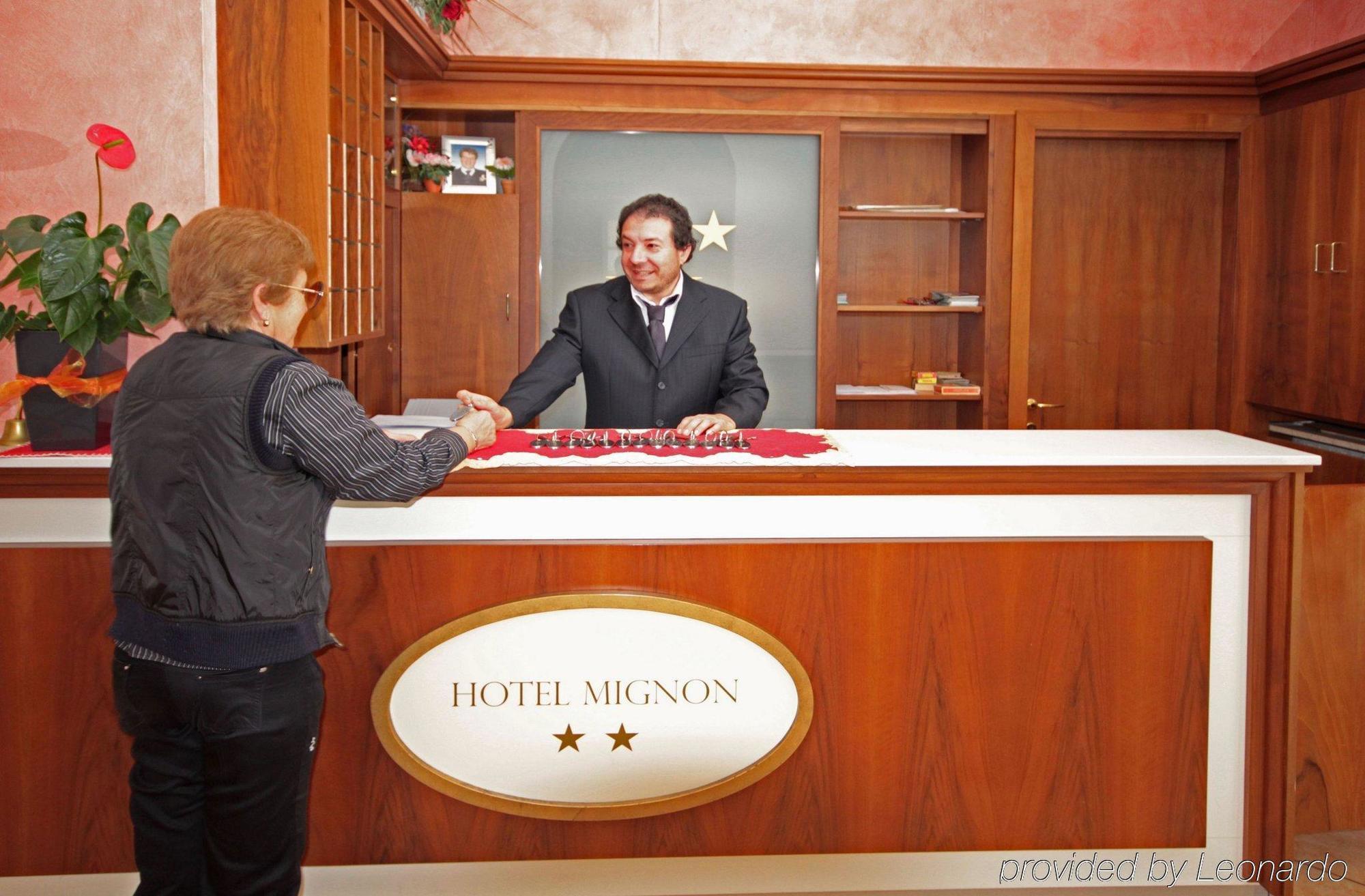 Hotel Mignon Alassio Esterno foto